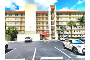 3959 Via Poinciana 208, Lake Worth, FL 33467, Lake Worth, FL 33467 - MLS#R11133996