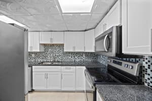 1401 S Federal Highway 204, Boca Raton, FL 33432 - MLS#R11133999