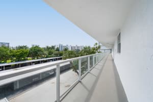 2731 14th St Causeway, Pompano Beach, FL 33062 - MLS#R11134000