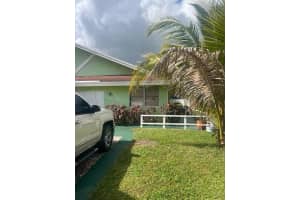 1320 Sw 75th Avenue N, North Lauderdale