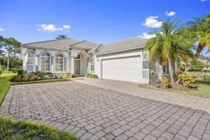 4607 NW Red Bay Circle, Jensen Beach, FL 34957 - MLS#R11134024