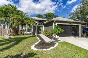 925 SW Nichols Terrace, Port Saint Lucie, FL 34953 Sold 12/01/25