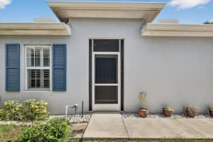 812 Persimmon Place, Fort Pierce, FL 34981 - MLS#R11134083