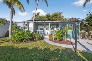 407 S Palmway, Lake Worth Beach