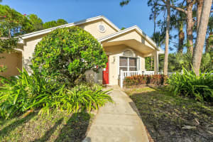 671 San Remo Circle, Port Saint Lucie, FL 34986 - MLS#R11134201