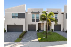 3939 Se Mentmore Lane, Stuart