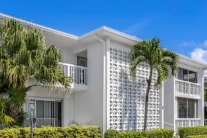 4201 S Ocean Boulevard J4, South Palm Beach, FL 33480 - MLS#R11134244