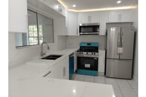 2431 Robin Circle, Port Saint Lucie, FL 34952 - MLS#R11134252