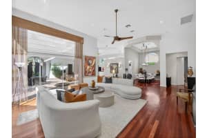 101 Pembroke Drive, Palm Beach Gardens, FL 33418 - MLS#R11134285