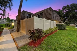 7311 73rd Way, West Palm Beach, Fl 33407, West Palm Beach