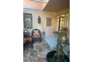 5723 Lakeview Mews Circle Boynton Beach, FL 33437 - Off Market