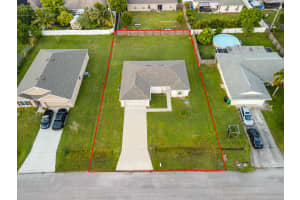 517 SW Twig Avenue, Port Saint Lucie, FL 34983 - MLS#R11134310