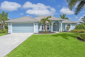 1401 SW Abingdon Avenue, Port Saint Lucie, FL 34953 - MLS#R11134317