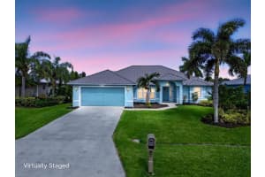 1401 SW Abingdon Avenue, Port Saint Lucie, FL 34953 - MLS#R11134317