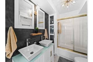 13 Royal Palm Way 5030, Boca Raton, FL 33432 - MLS#R11134323