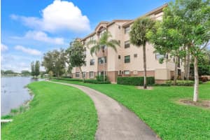 4400 Nw 30th Street 328, Coconut Creek