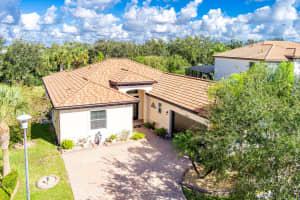 11357 SW Hillcrest Circle, Port Saint Lucie, FL 34987 - MLS#R11134327