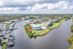 2800 Indian River Boulevard A4, Vero Beach, FL 32960 - MLS#R11134405