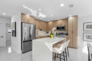 1659 SE 8th Avenue, Deerfield Beach, FL 33441 - MLS#R11134429