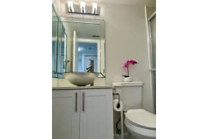 7142 Golf Colony Court 206, Lake Worth, FL 33467 - MLS#R11134440