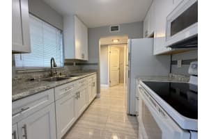 26 Golfs Edge A, West Palm Beach, FL 33417 - MLS#R11134540