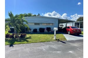 277 Kingfisher Avenue, Fort Pierce