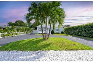 1214 NW 1st Avenue, Fort Lauderdale, FL 33311 - MLS#R11134548