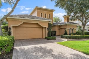 108 Via Paradisio, Palm Beach Gardens