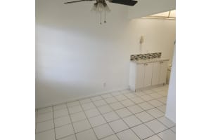 106 Coventry E 106, West Palm Beach, FL 33417 - MLS#R11134580