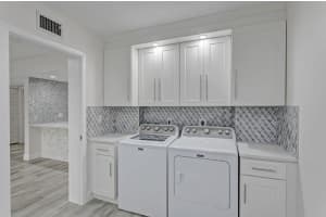 2401 Village Boulevard 104, West Palm Beach, FL 33409 - MLS#R11134598