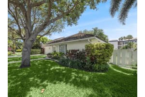 11473 Riverwood Place, North Palm Beach, FL 33408 Sold 01/23/26