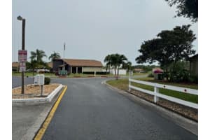 6014 Indrio Road F2, Fort Pierce, FL 34951 - MLS#R11134641