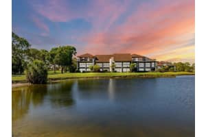 3200 Twin Lakes Terrace 202, Fort Pierce, Fl 34951, Fort Pierce