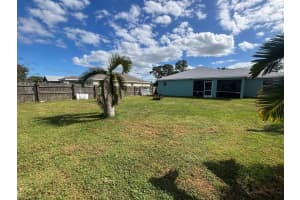 1049 SW Jacqueline Avenue, Port Saint Lucie, FL 34953 - MLS#R11134678