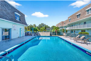1901 Indian River Boulevard 105, Vero Beach, FL 32960 - MLS#R11134685