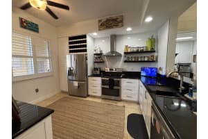 8 Harbour Isle Drive E 104, Fort Pierce, FL 34949 - MLS#R11134691