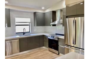 8895 Old Pine Road 4, Boca Raton