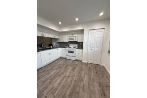 6670 Villa Sonrisa Drive 221, Boca Raton, FL 33433 - MLS#R11134706