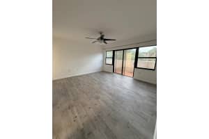 6670 Villa Sonrisa Drive 221, Boca Raton, FL 33433 - MLS#R11134706