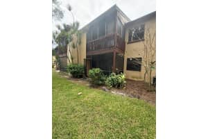 1303 Lakeview Drive E, Royal Palm Beach, FL 33411 - MLS#R11134727