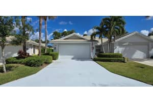 4385 Lacey Oak Drive, Palm Beach Gardens