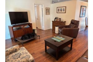 284 Cherry Street, Palm Beach Gardens, FL 33410 Sold 11/18/25