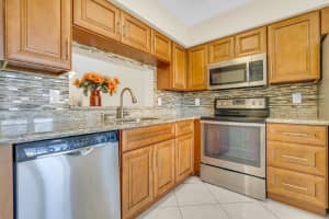 7290 Kinghurst Drive 406, Delray Beach, FL 33446 - MLS#R11134767