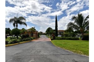 1548 Se Royal Green Circle M108, Port Saint Lucie