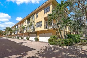 2458 San Pietro Circle, Palm Beach Gardens, FL 33410 Sold 12/01/25