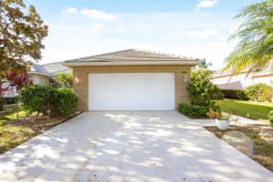344 NW Bentley Circle, Port Saint Lucie, FL 34986 - MLS#R11134828