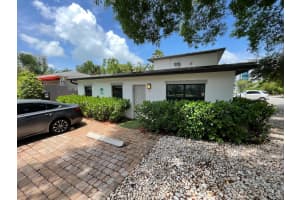 112 NE 5th Street 1, Fort Lauderdale, FL 33301 - MLS#R11134829