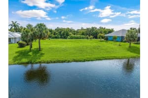 1556 Eagles Circle, Sebastian, FL 32958 - MLS#R11134851