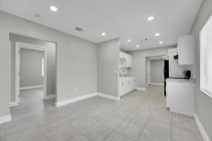 306 N 28th Street, Fort Pierce, FL 34947 - MLS#R11134902