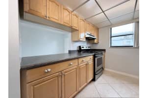 1720 N Congress Avenue 404, West Palm Beach, FL 33401 - MLS#R11134922